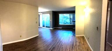 Main picture of 555 N 105th St