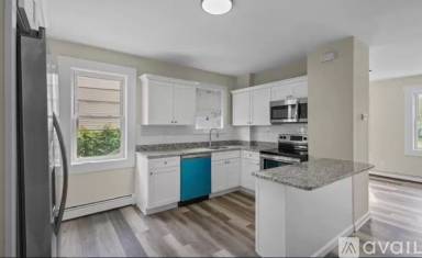 Main picture of 25 Unit St