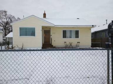 Main picture of 2727 N Lee St
