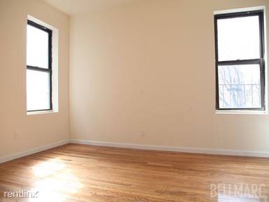Main picture of 510 W 218th St