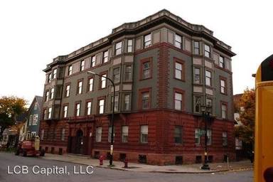 Main picture of 84 Mariner St