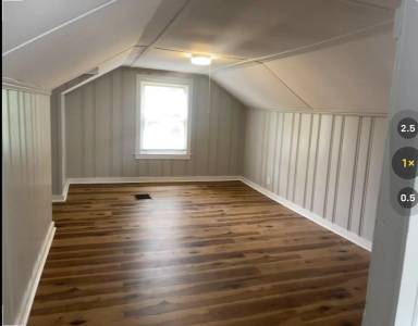 Main picture of 281 Elmwood Dr