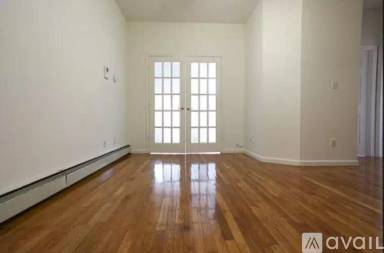 Main picture of 187 E Houston St