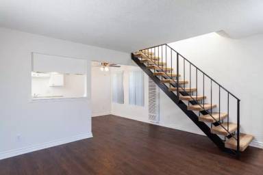 Main picture of 11102 Excelsior Dr