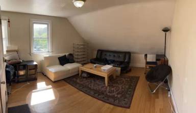 Main picture of 352 Hope St