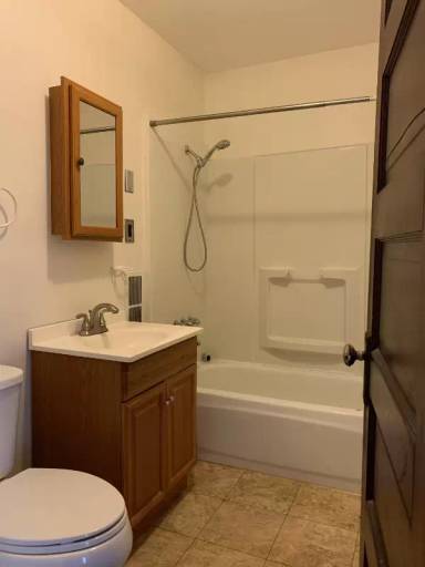 Main picture of 134 Washington St
