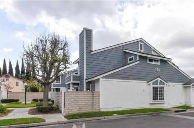 Main picture of 189 N Magnolia Ave
