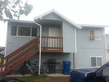 Main picture of 213 8th St