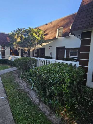 Main picture of 1548 SE 27th St