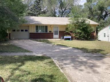 Main picture of 1402 McArthur Ave