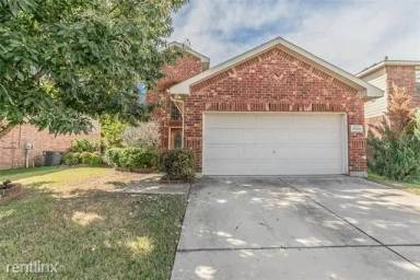 Main picture of 5825 Show Master Ln