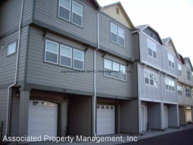 Main picture of 124 SE 11th Pl