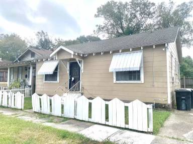 Main picture of 1914 America St