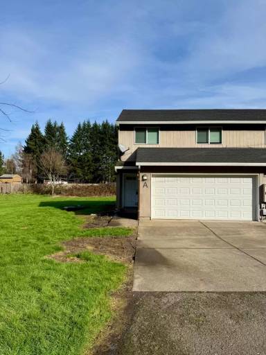 Main picture of 2010 46th Ave