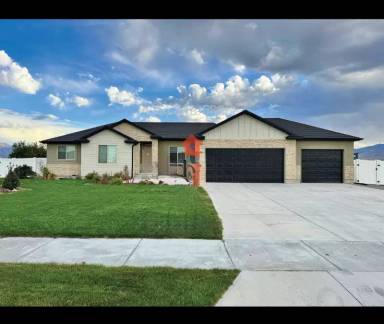 Main picture of 698 E Morning Dew Cir