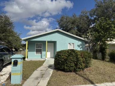 Main picture of 319 Avenue P NE