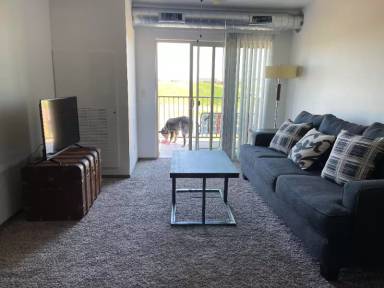 Main picture of 406 S Hein Ave