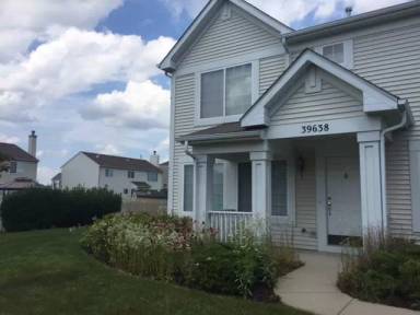 Main picture of 39633 N Warren Ln