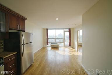 Main picture of 2513 Crescent St