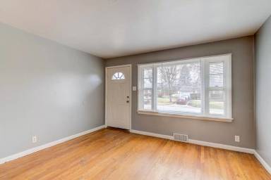 Main picture of 9348 Laramie Dr