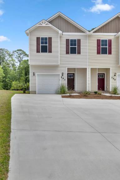 Main picture of 253 Shallowbag Bay Ln