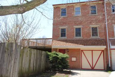 Main picture of 800 N 29th St