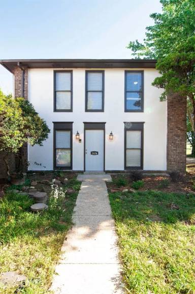 Main picture of 1636 Cobblestone Ct