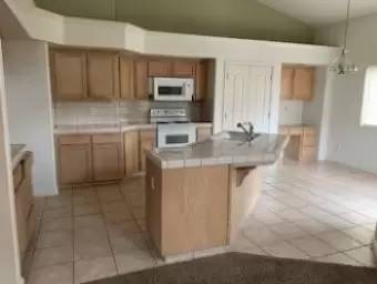 Main picture of 2845 E Decatur Ave