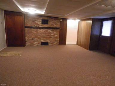 Main picture of 10370 Cramer Rd