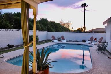 Main picture of 2041 E Gary Cir