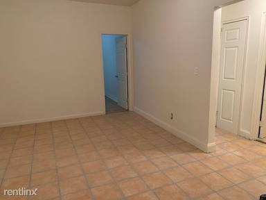 Main picture of 1650 Williamsbridge Rd