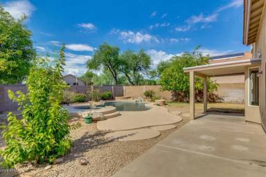 Main picture of 4522 E Rowel Rd