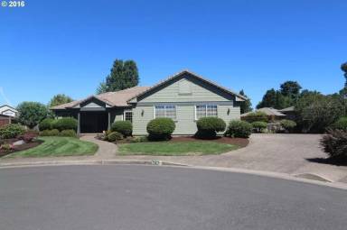 Main picture of 3479 Hampton Way