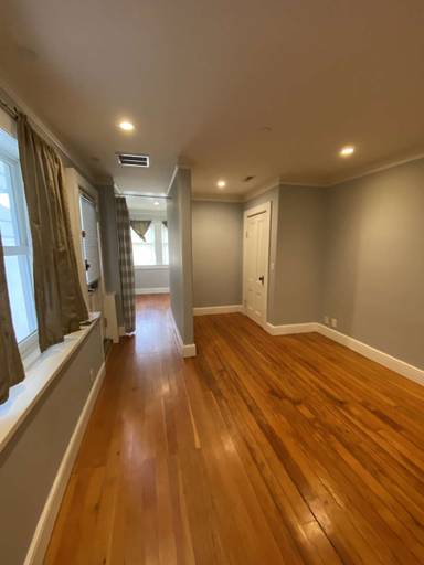 Main picture of 2018 Pine St