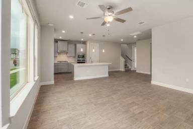 Main picture of 8200 Talferd Trl