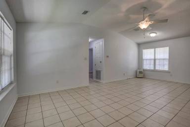 Main picture of 10701 George Stacey Rd