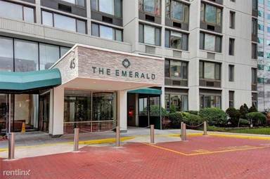 Main picture of James Monroe Condominiums
