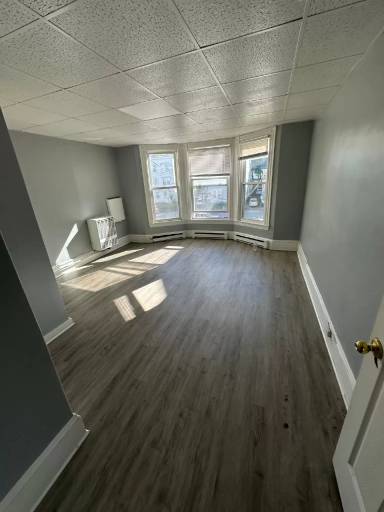 Main picture of 126 Pierce St