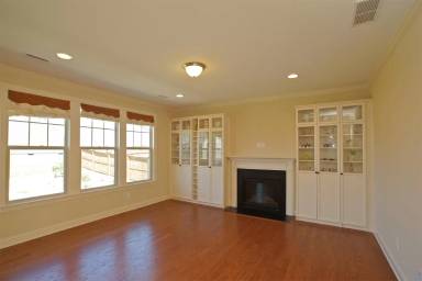 Main picture of 306 Victorian Oaks Dr