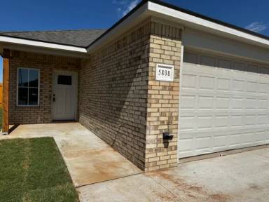 Main picture of 5808 Urbana Pl