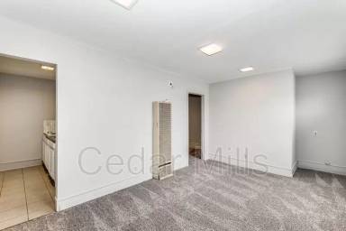 Main picture of 1731 1/2 N Holyoke Ave