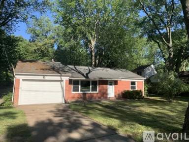 Main picture of 6768 Oakdale Rd