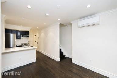 Main picture of 444 W 19th St