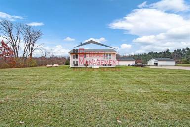 Main picture of 9395 Jennings Rd