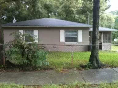 Main picture of 3141 W 15th St