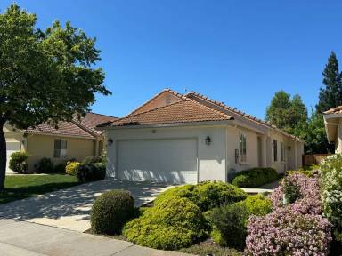 Main picture of 150 Aruba Cir