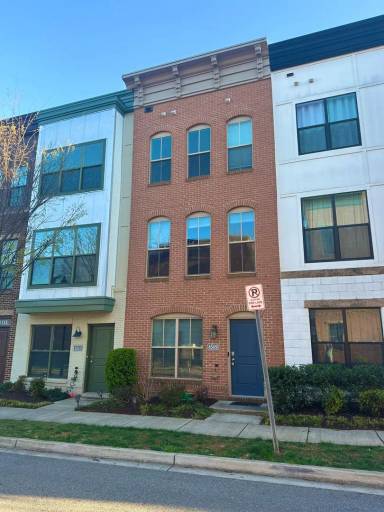 Main picture of 4509 Garfield St