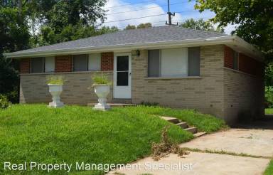 Main picture of 11711 Bridgevale Ave