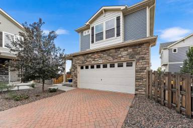 Main picture of 26256 E Byers Pl