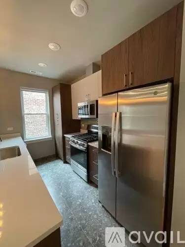 Main picture of 6204 S Kimbark Ave